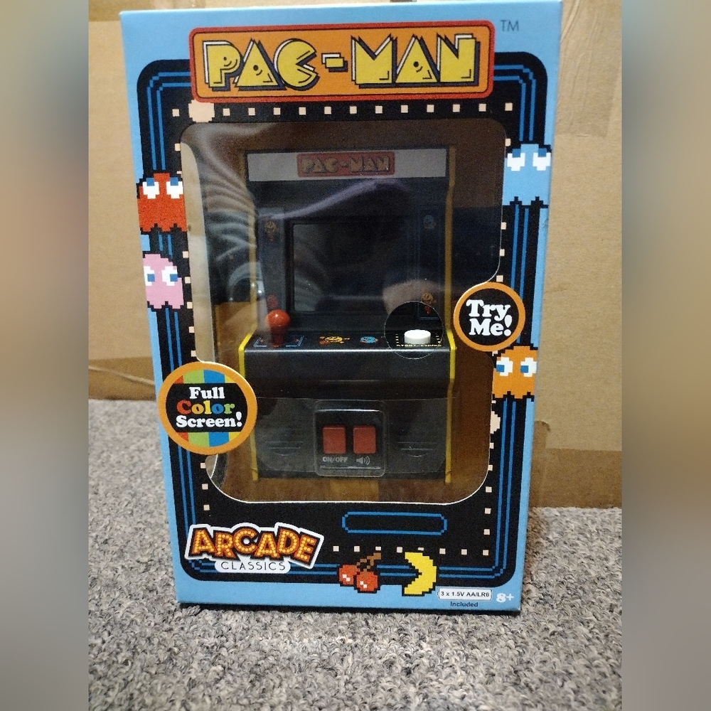 Pac-Man 9" Arcade Classics Mini Console - Black